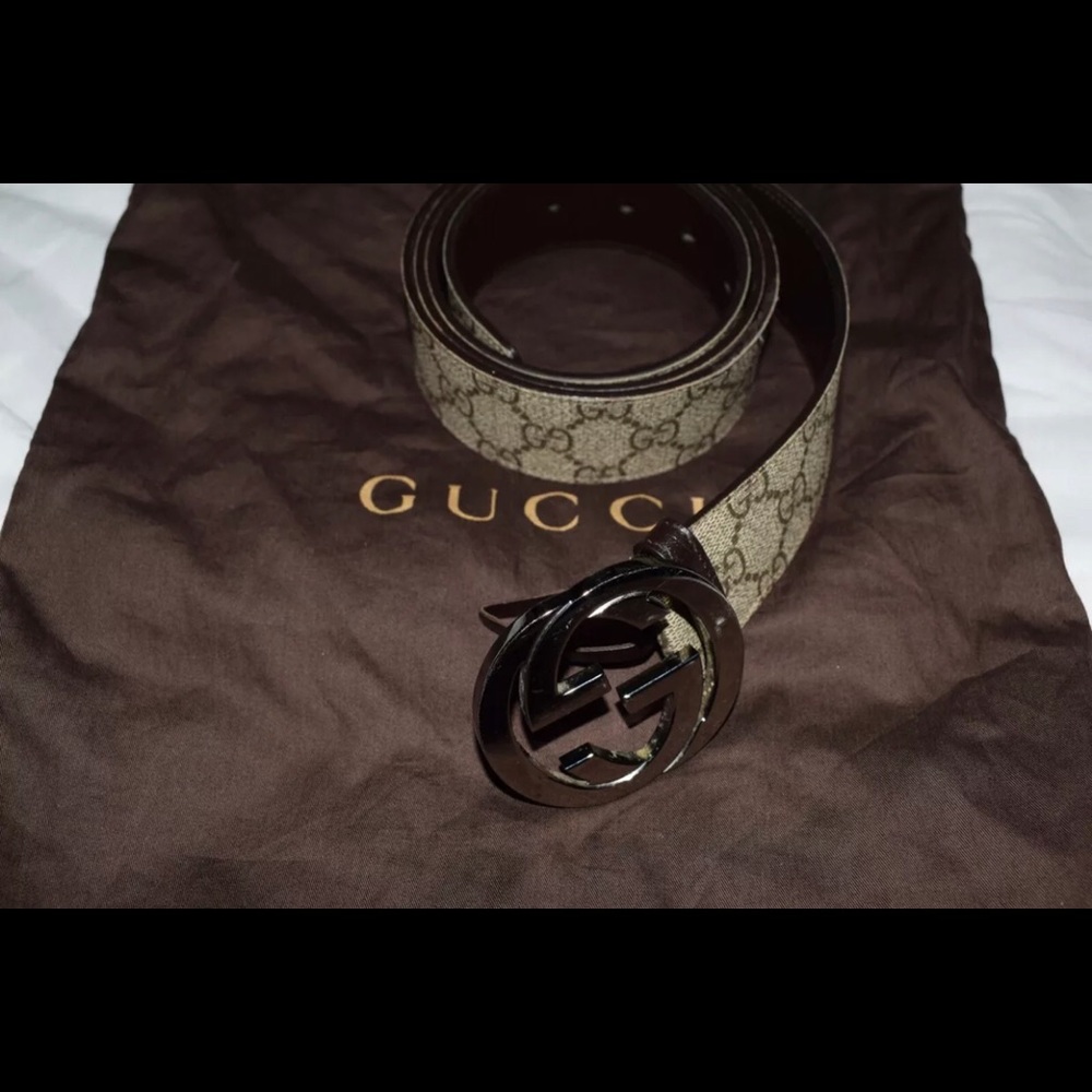 Authentic GG Supreme belt with G buckle
